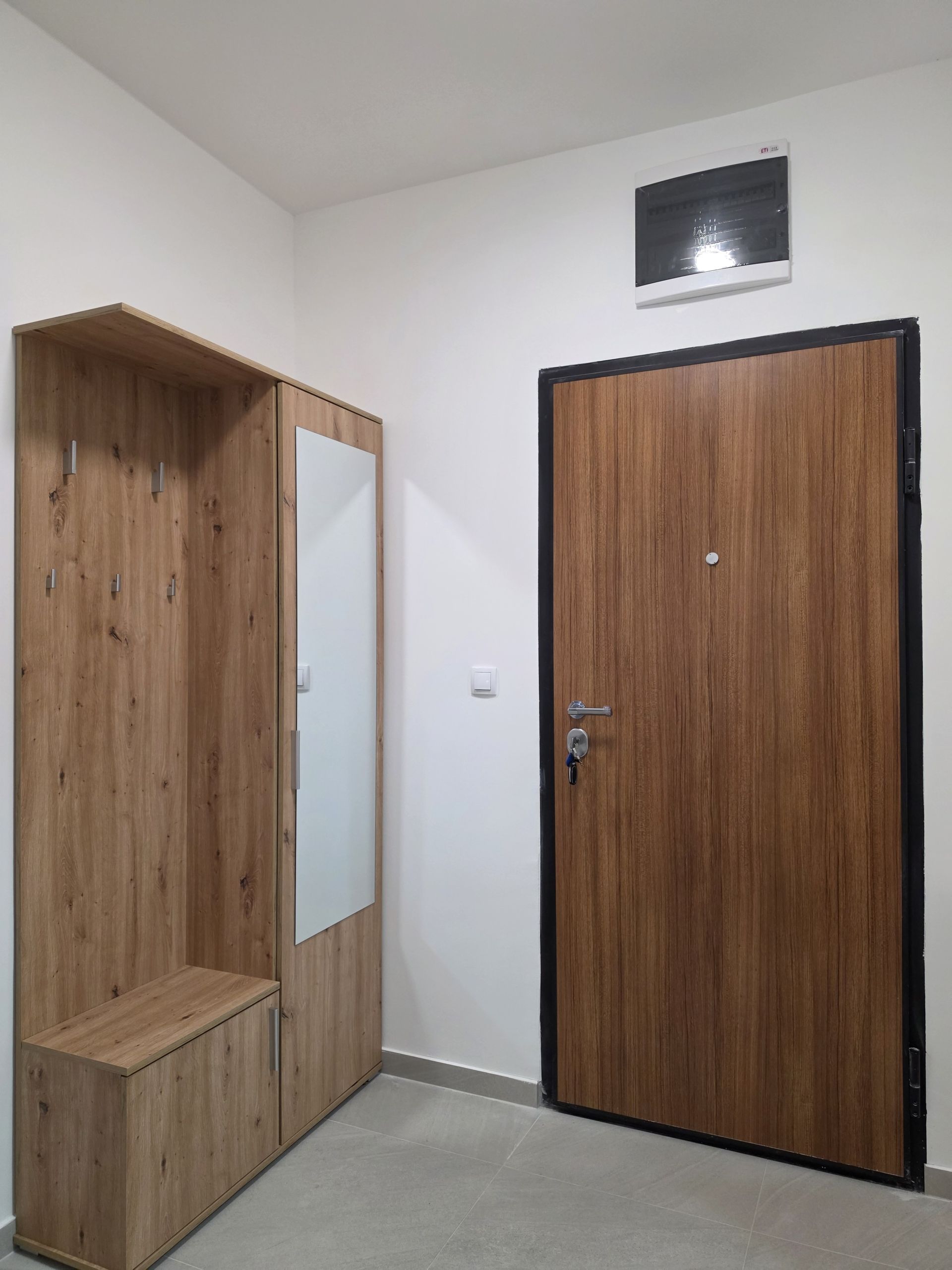 Izdavanje stan Banja Luka 37m2 Budžak 8