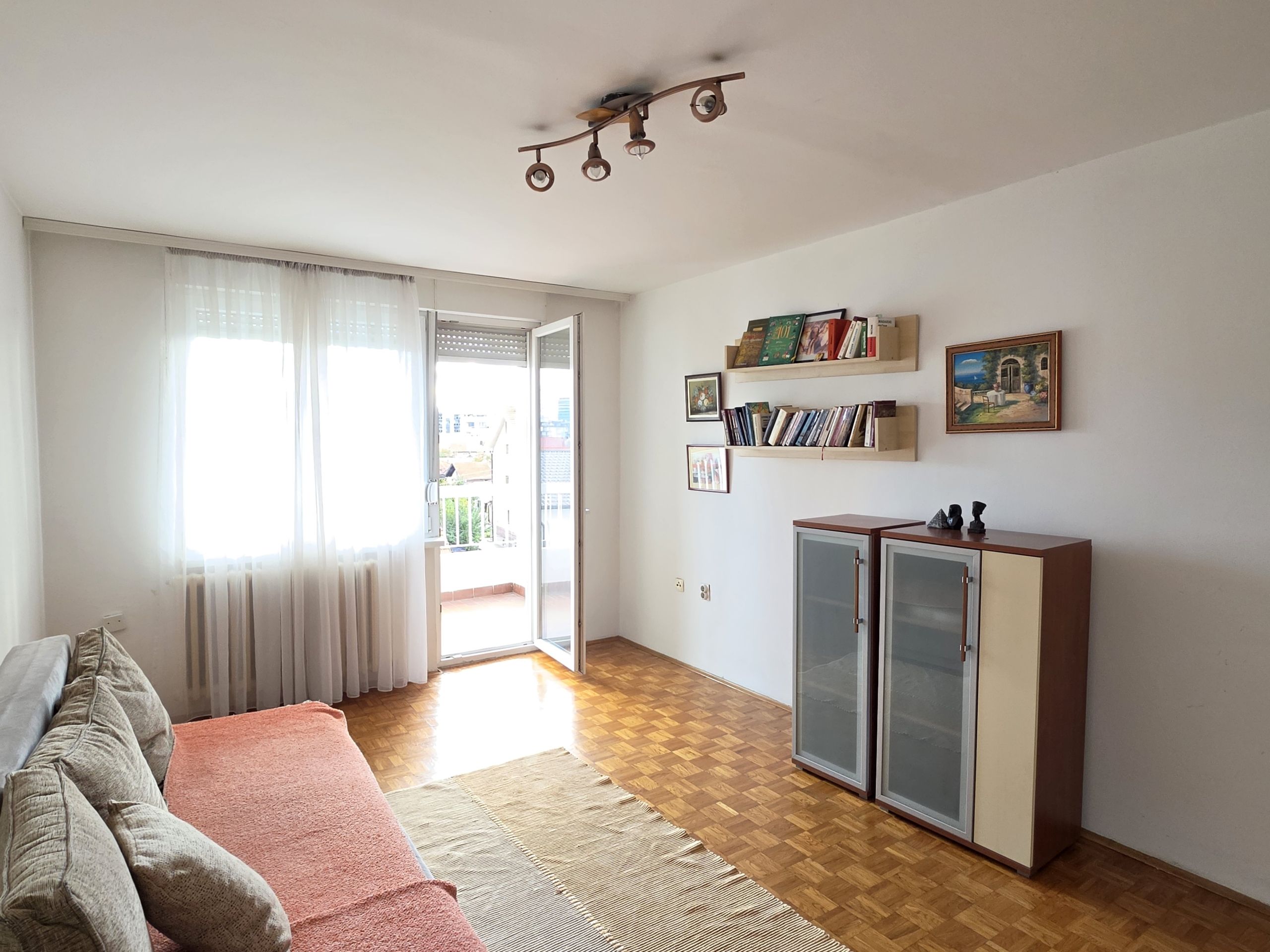 izdavanje stan rosulje 52m2 Banja Luka 6