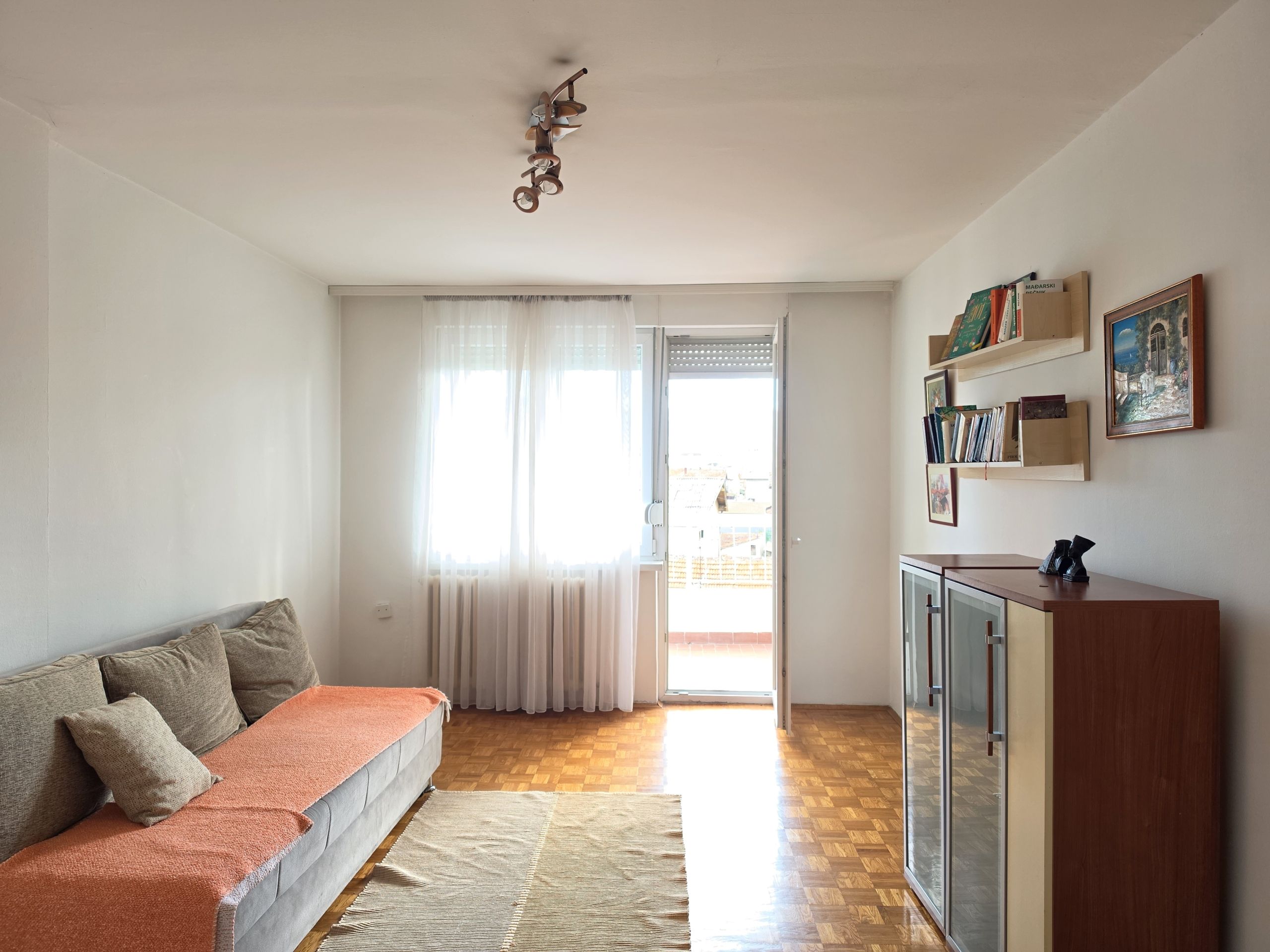 izdavanje stan rosulje 52m2 Banja Luka 8